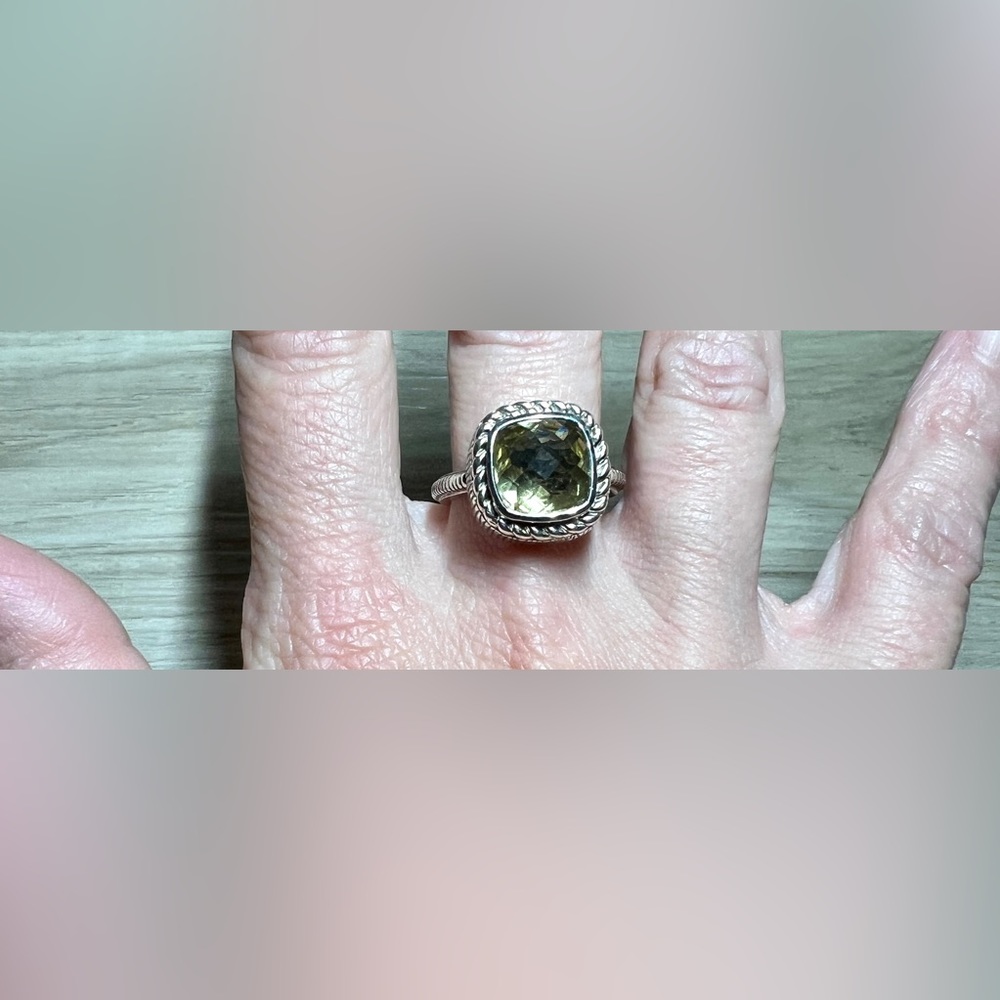 Designer Judith Ripka Sterling Silver Pale Green Prasiolite Ring, Size 7.5 - Picture 11 of 13
